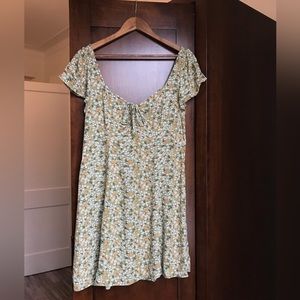 American Eagle Green Floral Print Dress